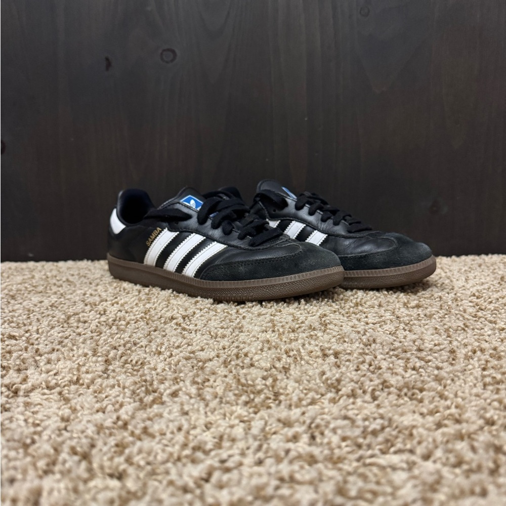 Adidas Samba Black & White Leather Sneakers. Size 8. No box.